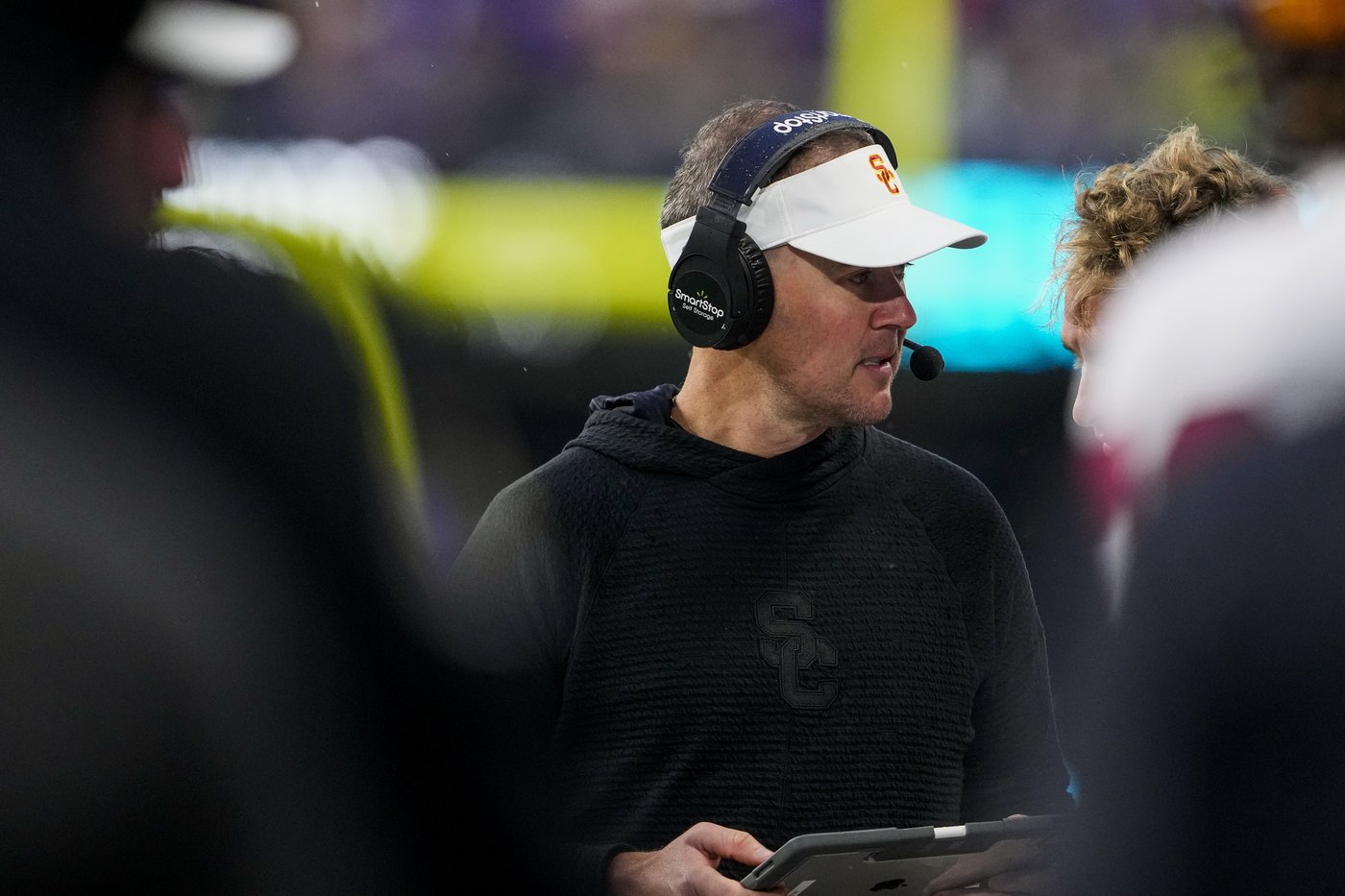 Washington stops USC twice in 4th quarter to preserve 26-21 victory | iNFOnews.ca Washington stops USC twice in 4th quarter to preserve 26-21 victory | iNFOnews.ca