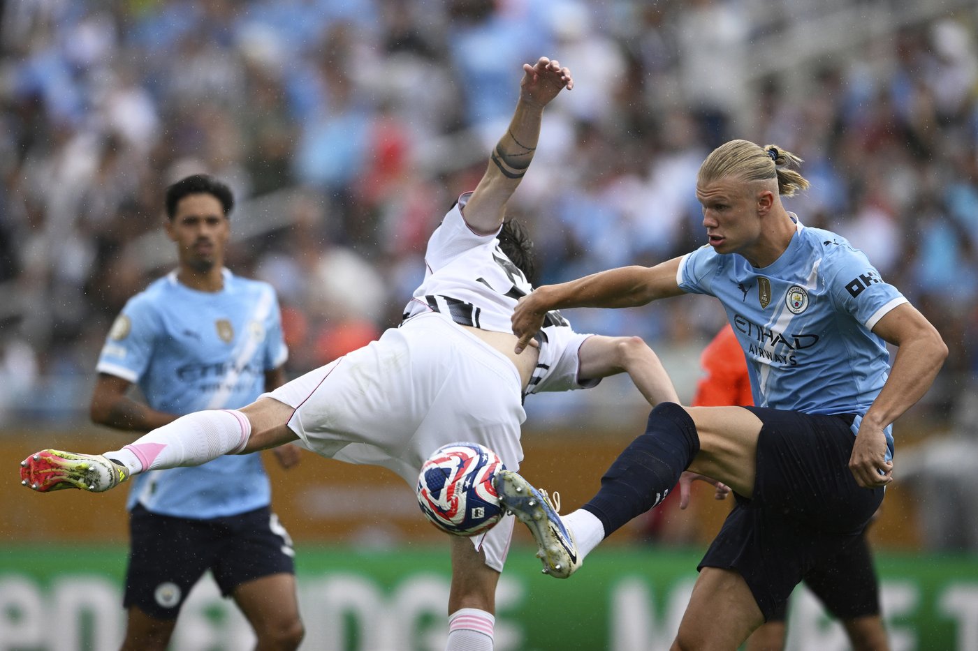 PHOTO COLLECTION: Best of Club World Cup Soccer Week 2 | iNFOnews.ca