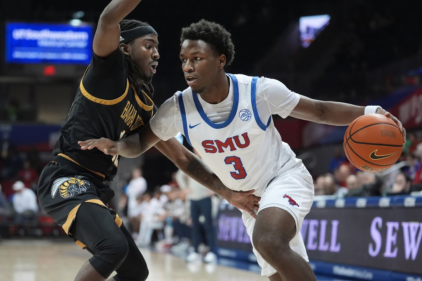 Oquendo's 20 leads 7 SMU players in double figures; Mustangs beat Alabama St. 101-72 | iNFOnews.ca