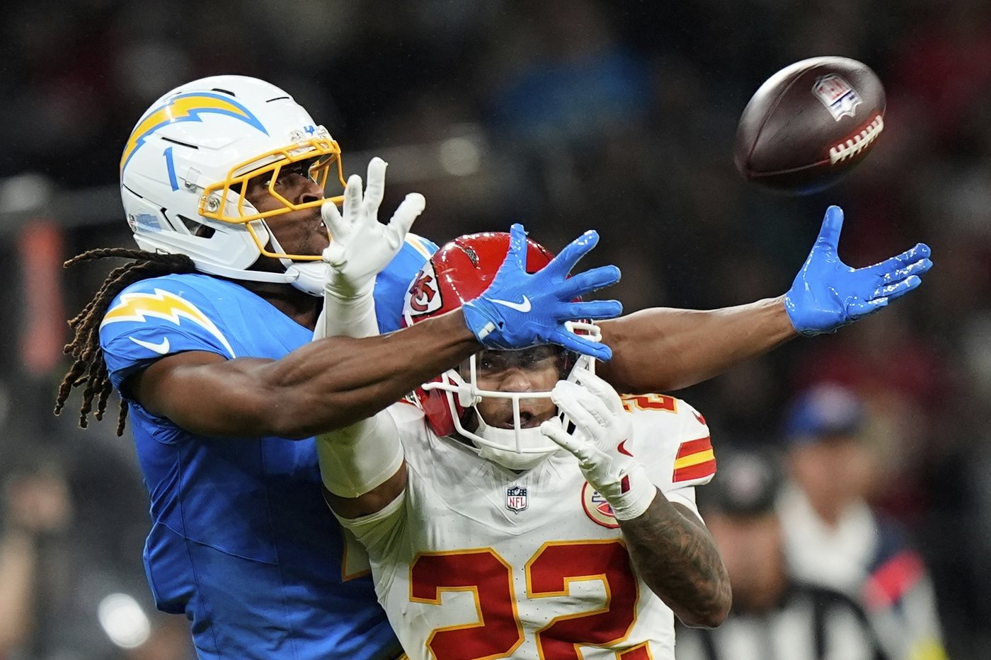 Top photos from Friday Night Football in Brazil where Chargers faced the Chiefs | iNFOnews.ca