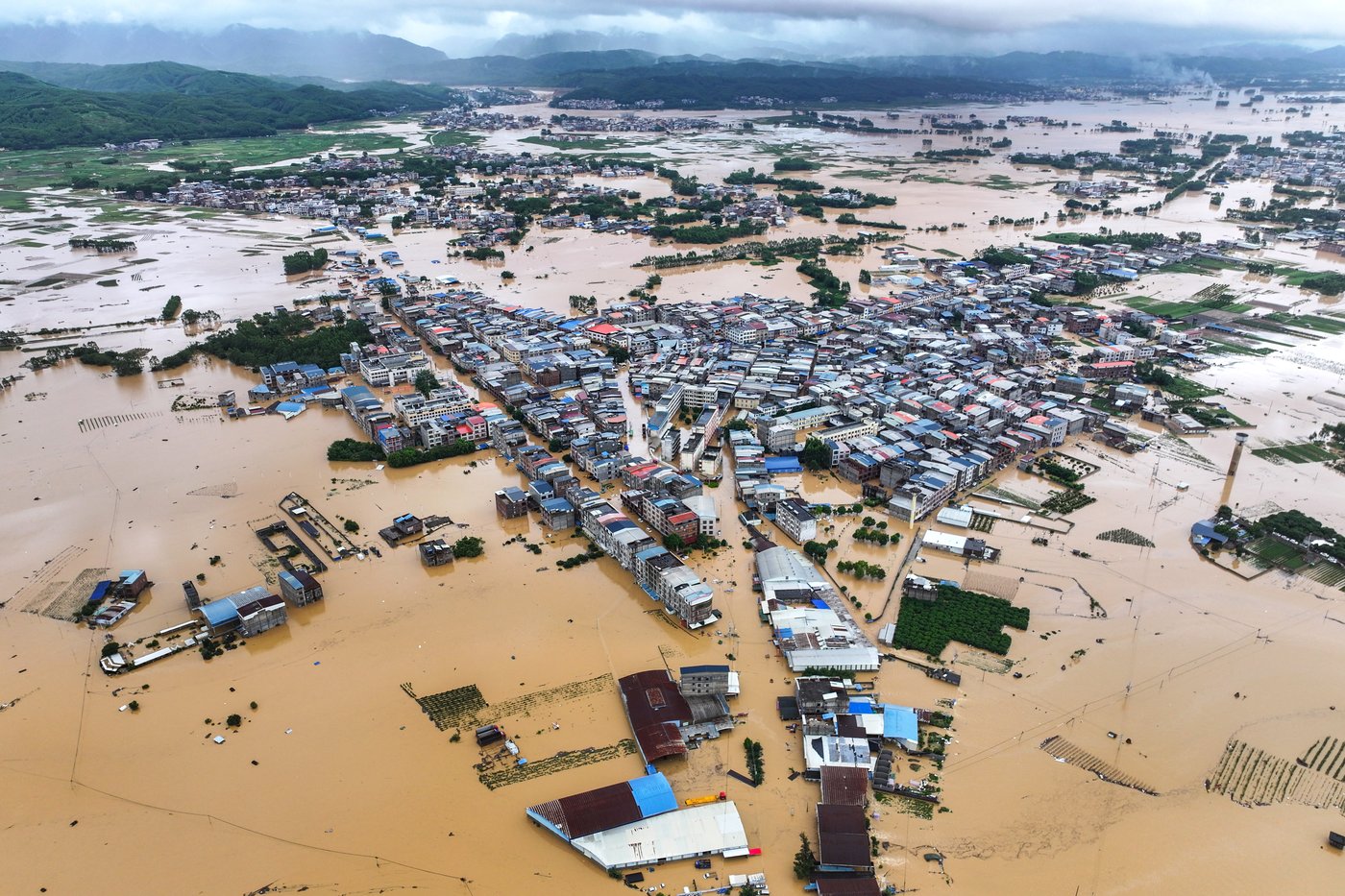 Tornadoes and storms in central China kill at least 11 people | iNFOnews.ca