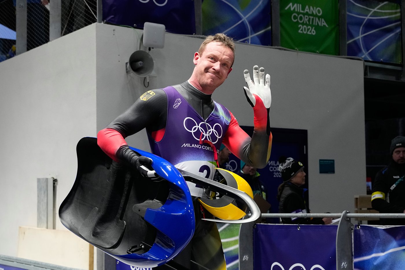 Taubitz seals a 5th straight World Cup luge title by 0.006 seconds. Loch ties overall wins mark | iNFOnews.ca