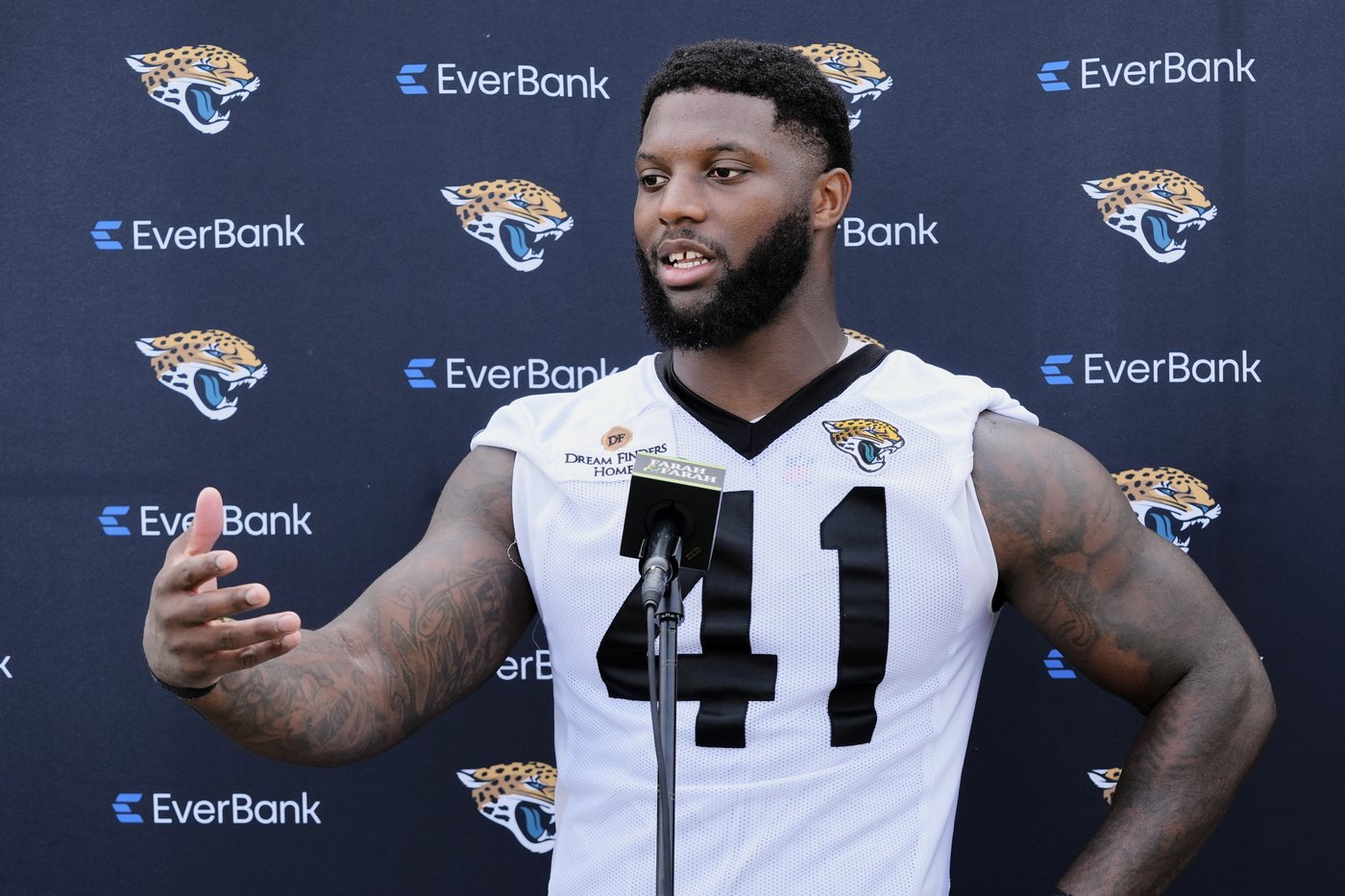 Mass in the past: Josh Hines-Allen and his Jaguars teammates slim down in hopes of turning up | iNFOnews.ca