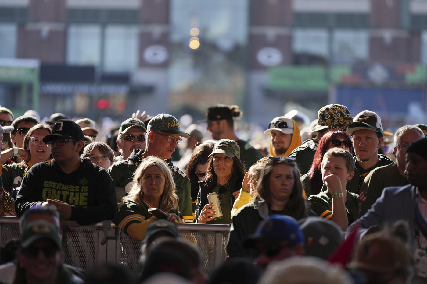 Reported attendance figures at Green Bay more than double the pre-draft forecasts | iNFOnews.ca