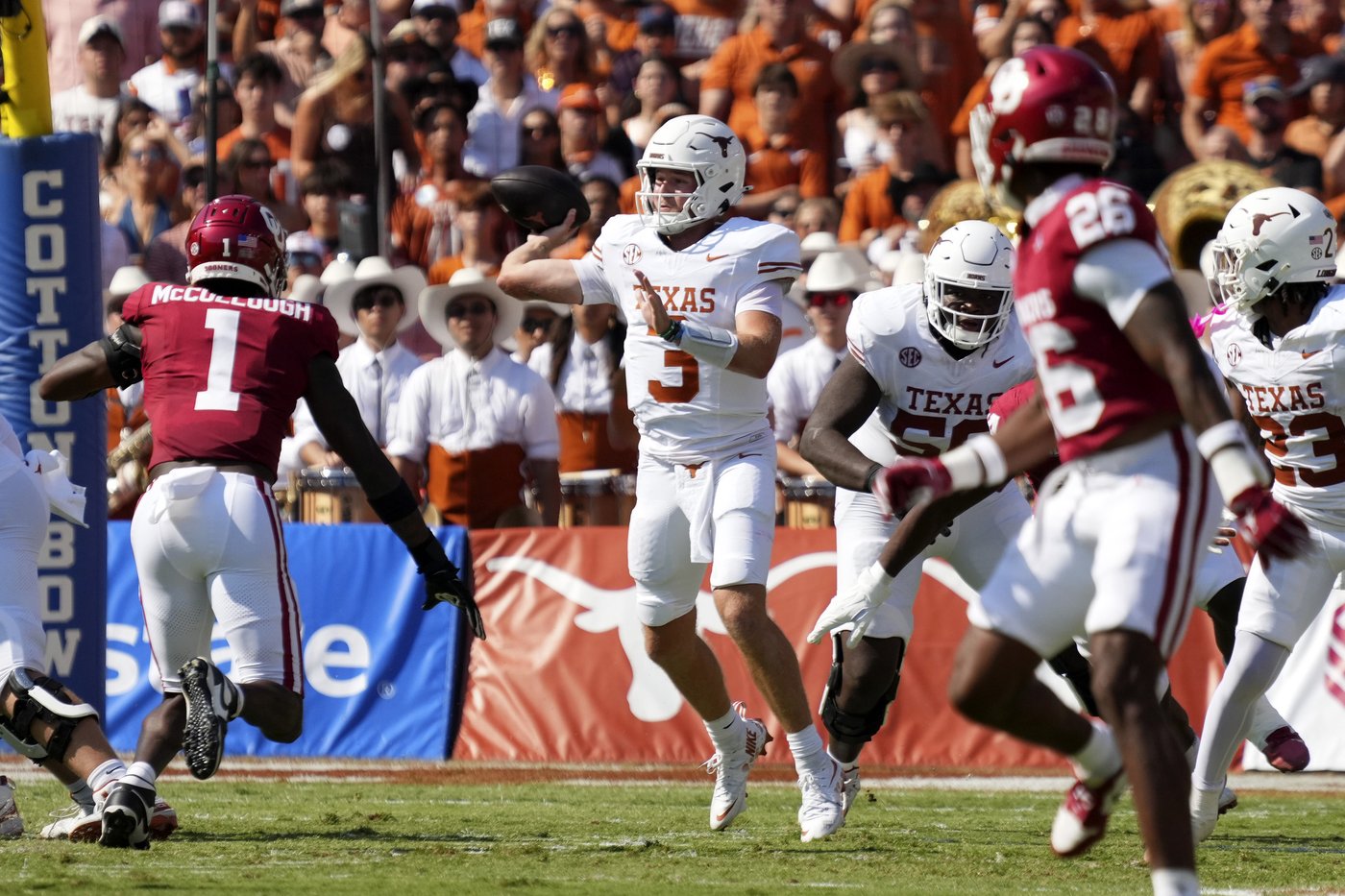 No. 1 Texas gets biggest SEC test yet vs. No. 5 Georgia, the team that started season on top | iNFOnews.ca