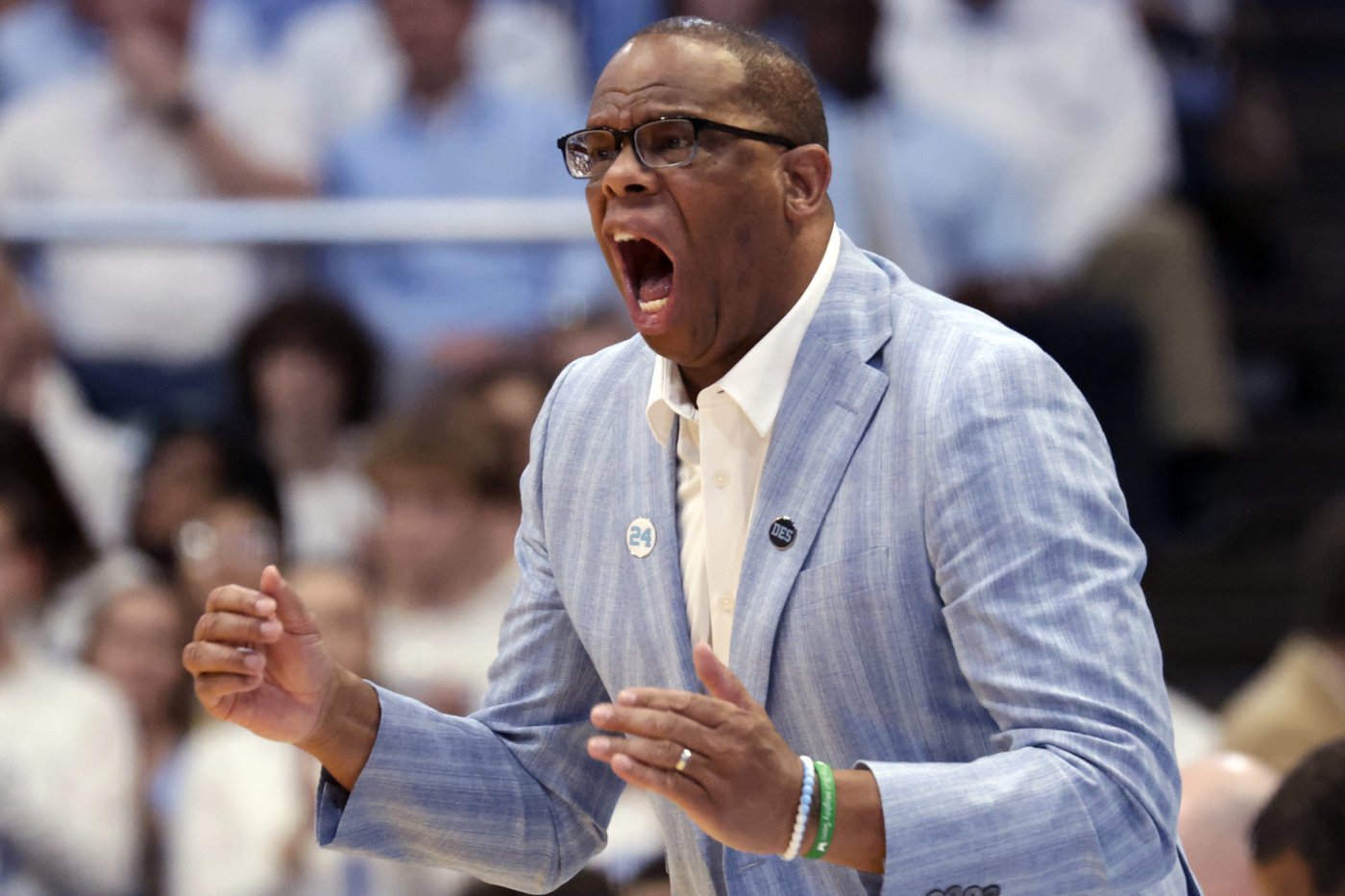 No. 10 Alabama beats No. 20 North Carolina 94-79 in the ACC-SEC Challenge | iNFOnews.ca