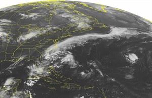 Bertha weakened to tropical storm status as system moves northwards | iNFOnews.ca CP29383884