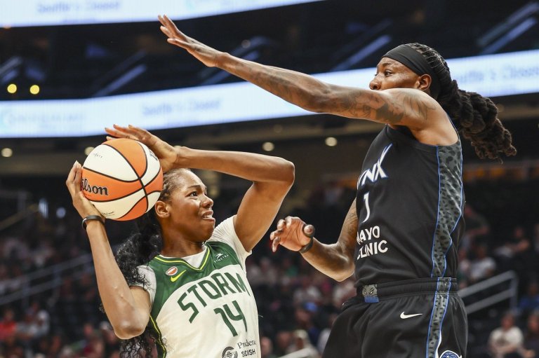 Collier scores 24 points in her return, Lynx top Storm 86-76 for best record at WNBA All-Star break | iNFOnews.ca