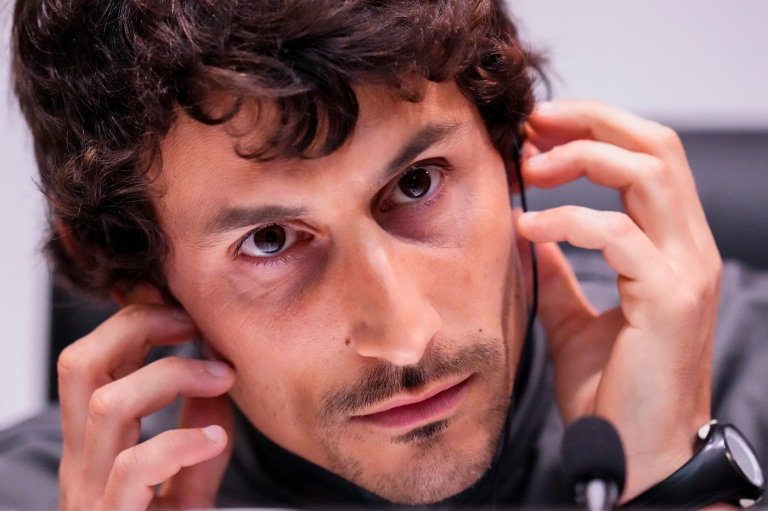 Eintracht Frankfurt hires Spanish coach Albert Riera from Slovenian league leader | iNFOnews.ca