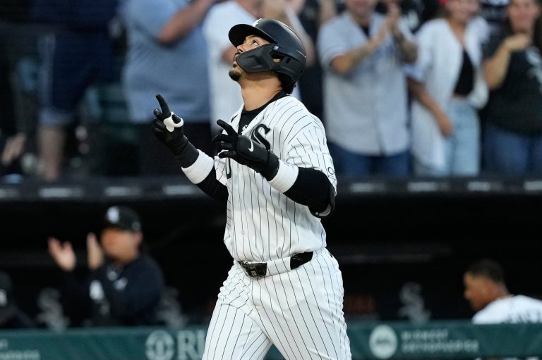 Miguel Vargas hot a home run to lift Chicago White Sox over Cleveland Guardians, 2-1 | iNFOnews.ca