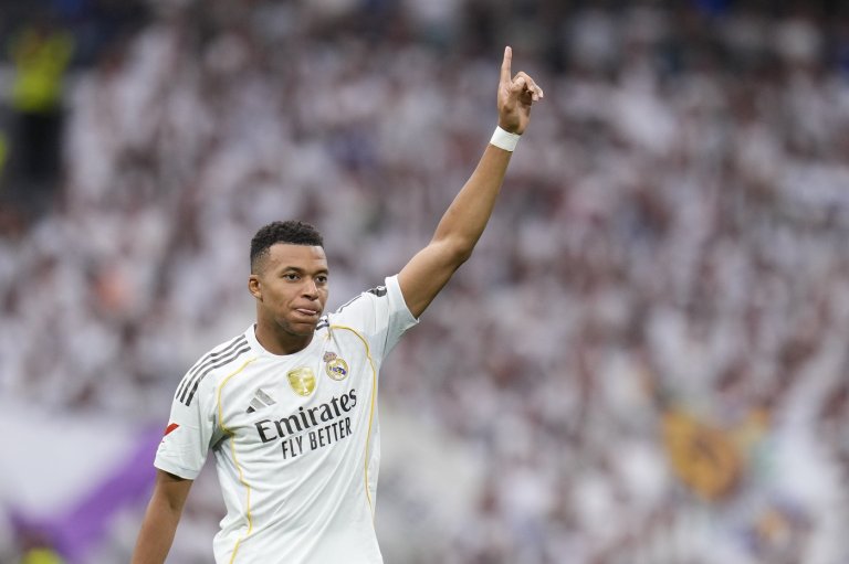 Mbappé and Militão strike from distance as Real Madrid deals Espanyol first loss | iNFOnews.ca