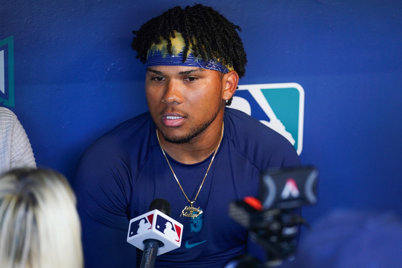 Mariners second baseman Michael Arroyo goes 0 for 3 in his MLB debut in win over A's | iNFOnews.ca Mariners second baseman Michael Arroyo goes 0 for 3 in his MLB debut in win over A's | iNFOnews.ca
