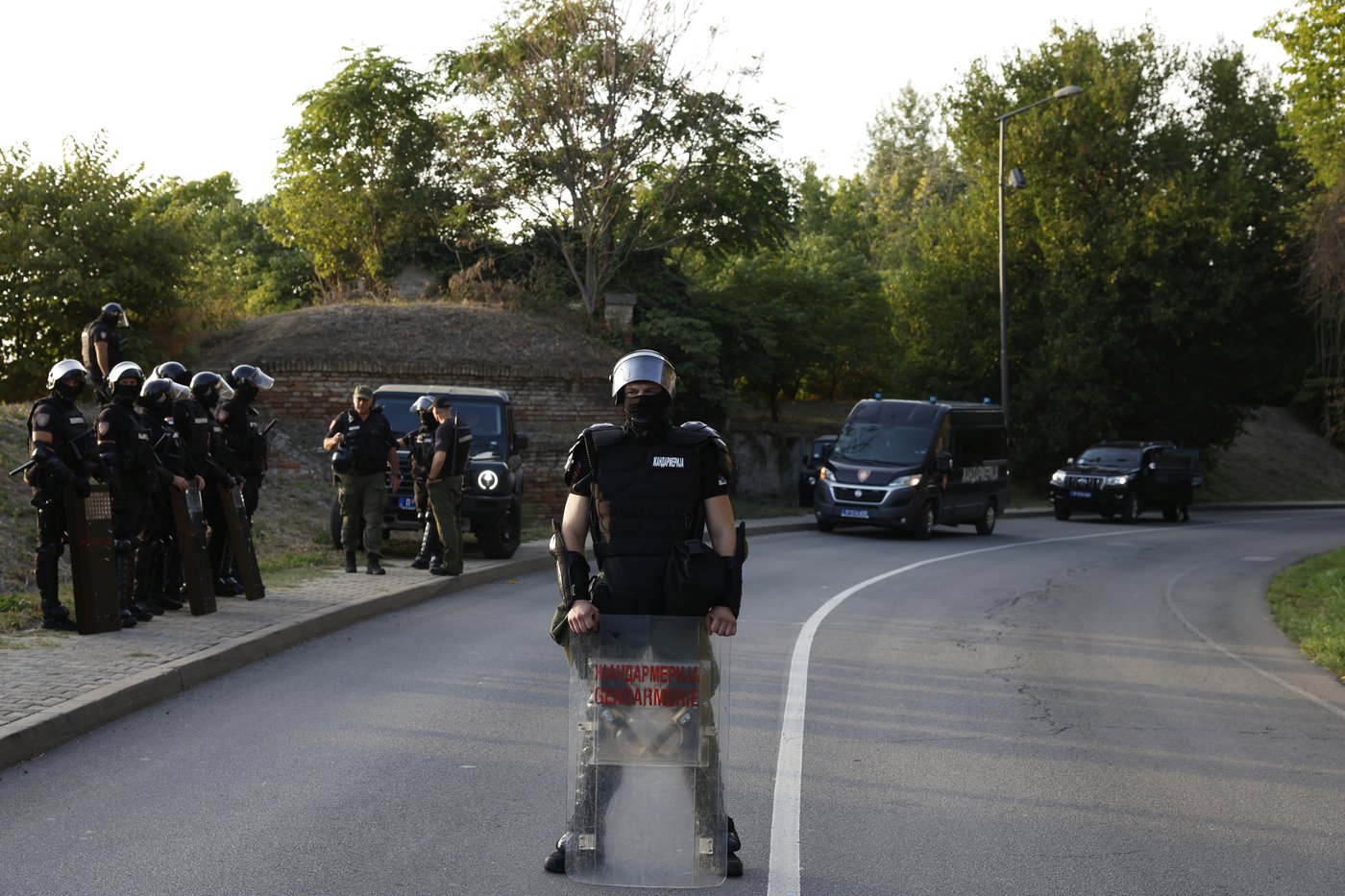 Serbia's opposing camps hold parallel rallies, reflecting deep political crisis | iNFOnews.ca Serbia's opposing camps hold parallel rallies, reflecting deep political crisis | iNFOnews.ca