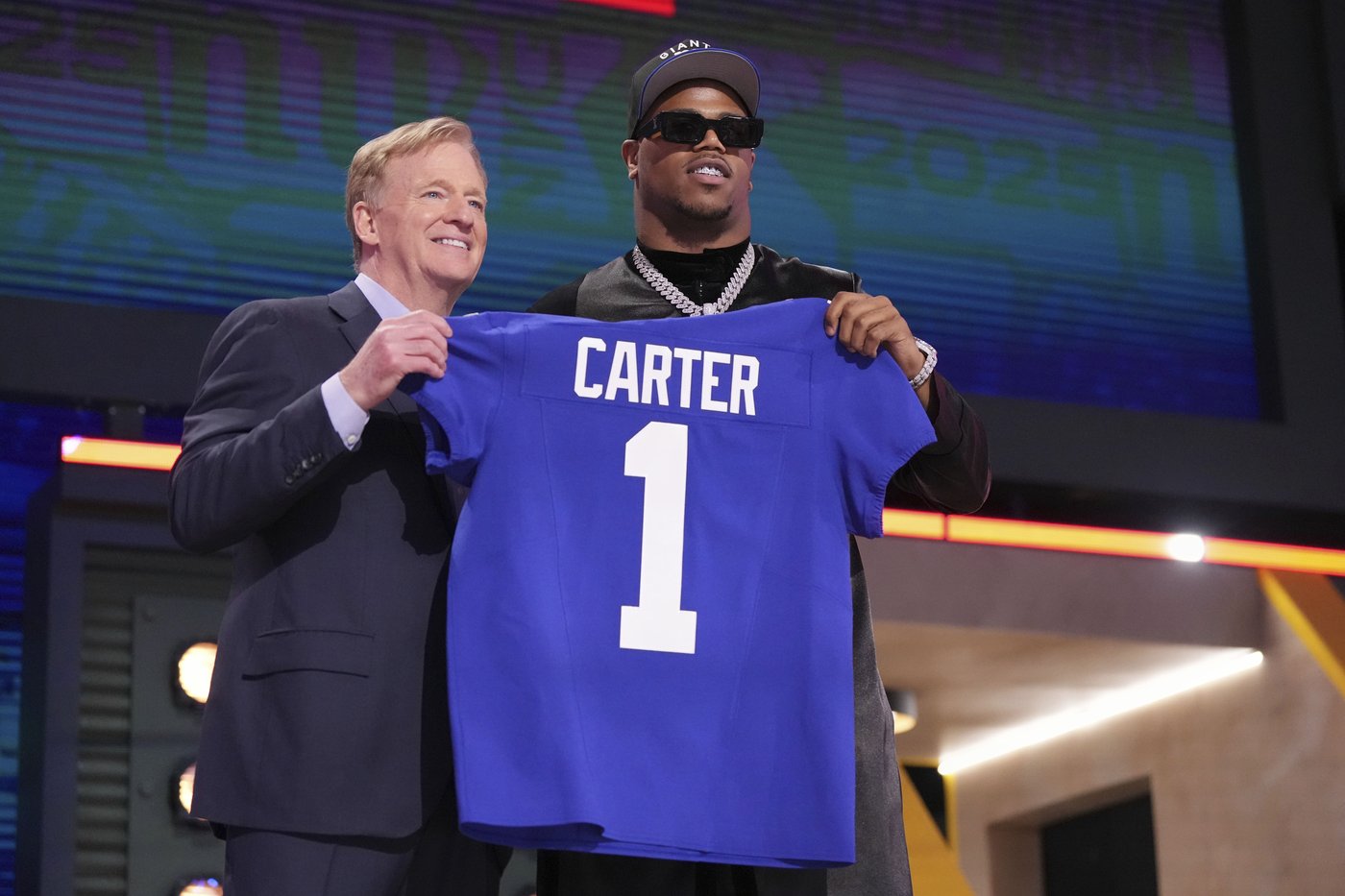 Giants take Penn State pass rusher Abdul Carter at No. 3, trade to get Ole Miss QB Jaxson Dart at 25 | iNFOnews.ca Giants take Penn State pass rusher Abdul Carter at No. 3, trade to get Ole Miss QB Jaxson Dart at 25 | iNFOnews.ca