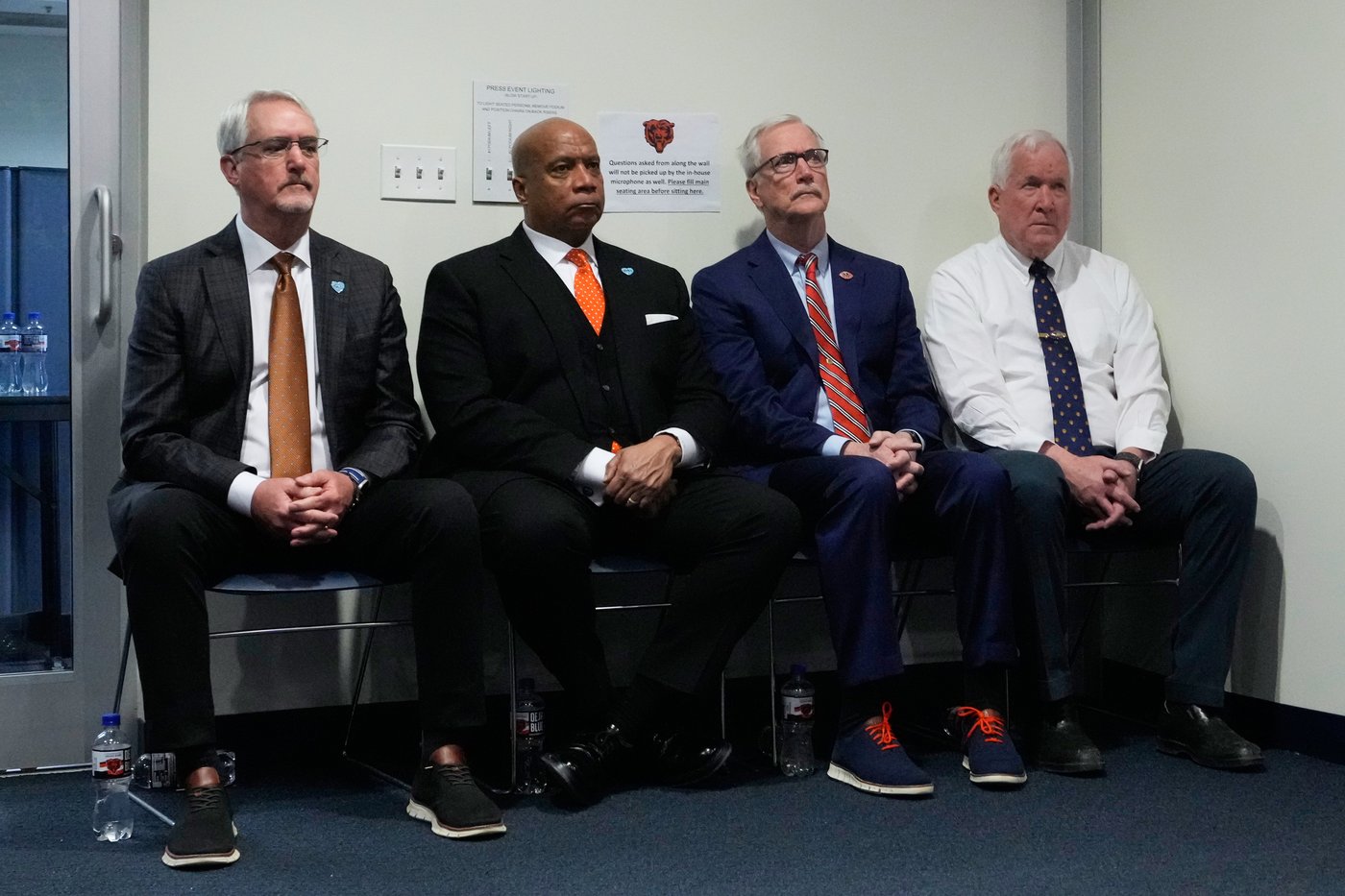 Bears' potential move to Indiana takes step forward as effort to build stadium in Illinois lingers | iNFOnews.ca