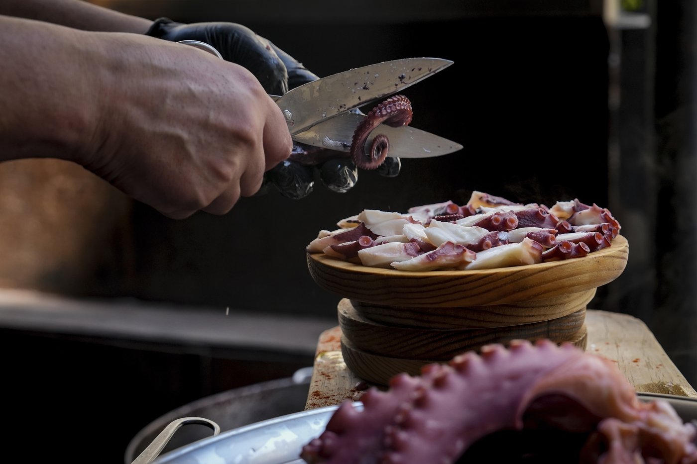 As octopuses dwindle in Spanish waters, suppliers look to imports and farming despite concerns | iNFOnews.ca