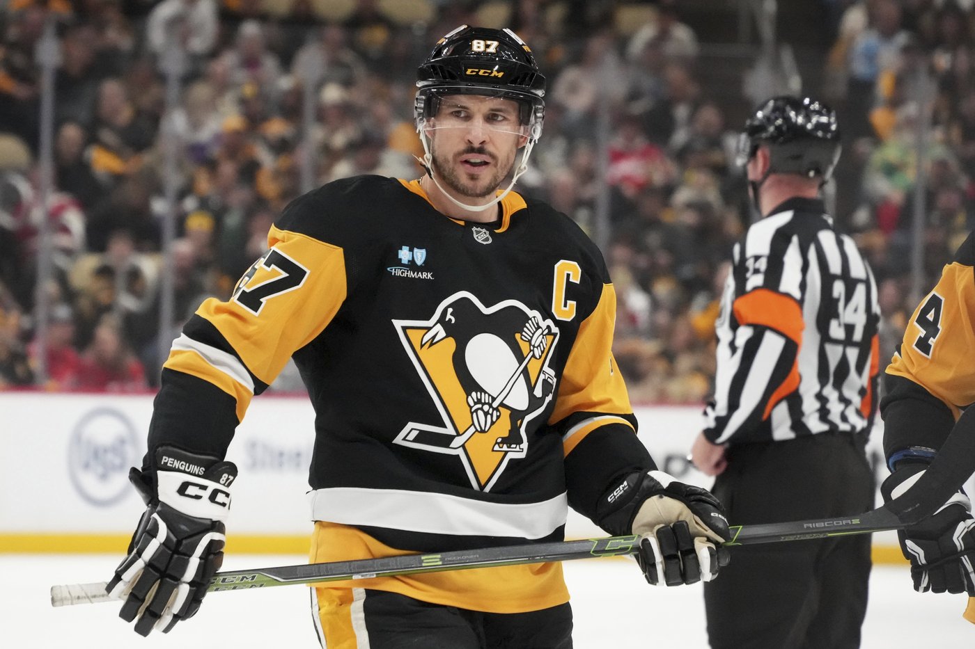 Crosby on rumours about his future in Pittsburgh: 'That's the hard part about losing' | iNFOnews.ca