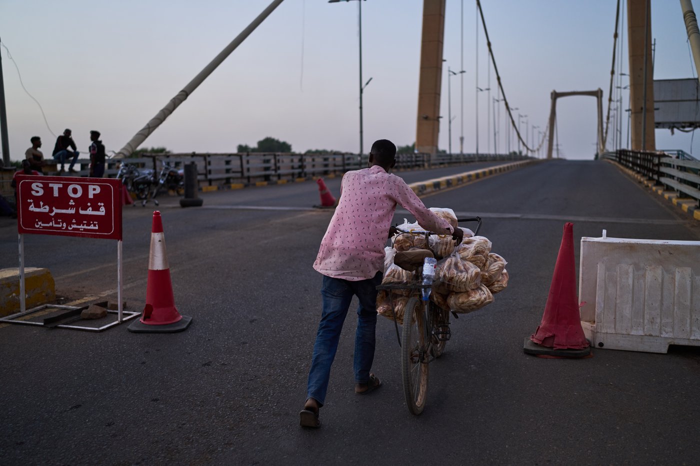Photos of daily life in Sudan as war enters its fourth year | iNFOnews.ca