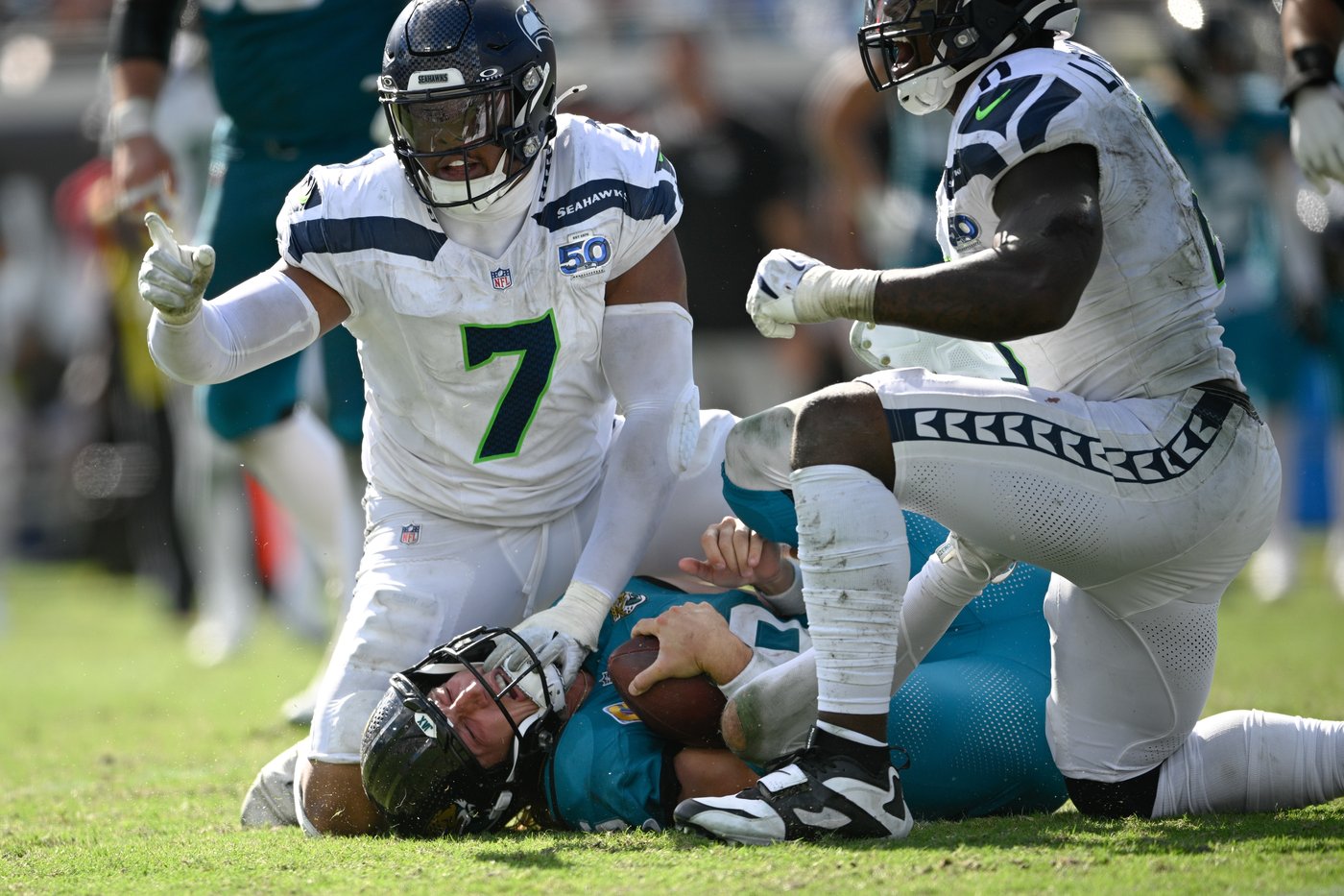 Seahawks rediscover their pass rush as they remain unbeaten on the road | iNFOnews.ca Seahawks rediscover their pass rush as they remain unbeaten on the road | iNFOnews.ca