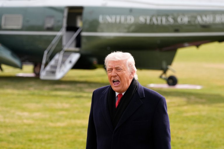 Trump says it's a 'good thing' Carney signed a deal with China | iNFOnews.ca