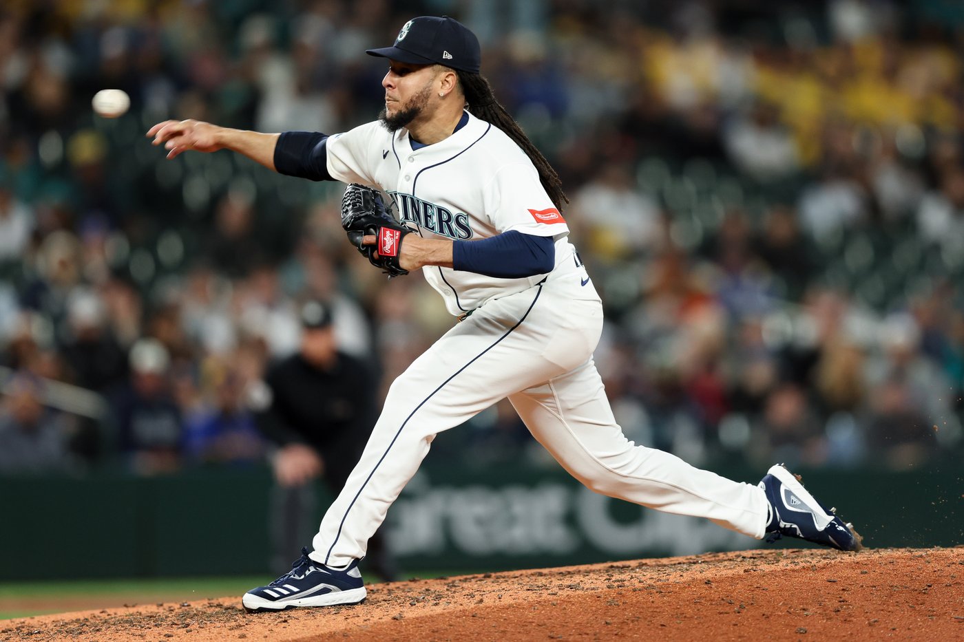 Benintendi’s ninth-inning single sends the White Sox past the Mariners 2-1 | iNFOnews.ca Benintendi’s ninth-inning single sends the White Sox past the Mariners 2-1 | iNFOnews.ca