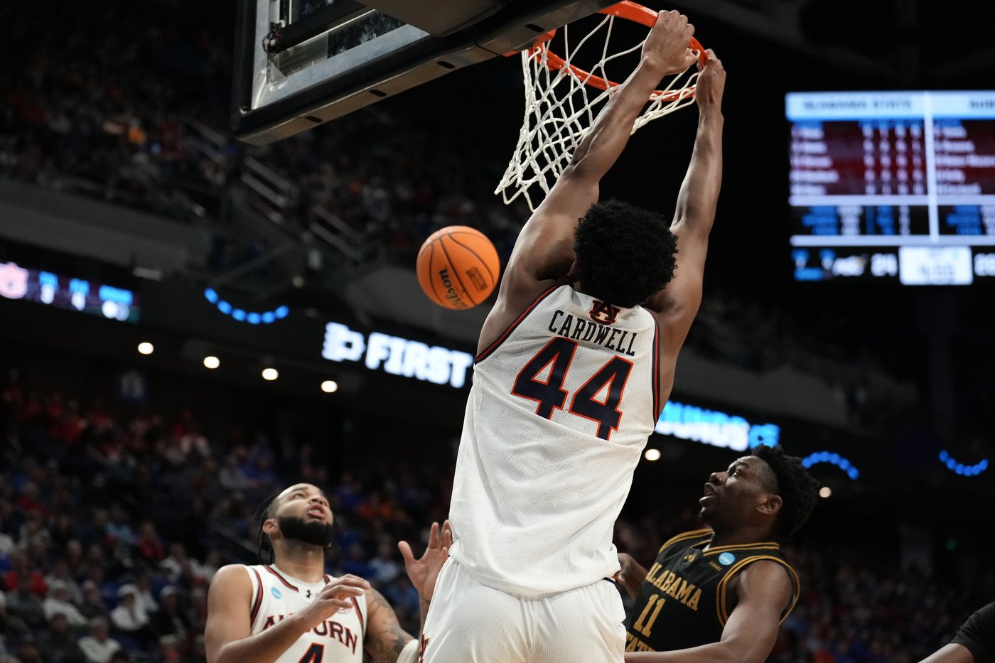 No. 1 overall seed Auburn puts away Alabama State 83-63 to open March Madness | iNFOnews.ca