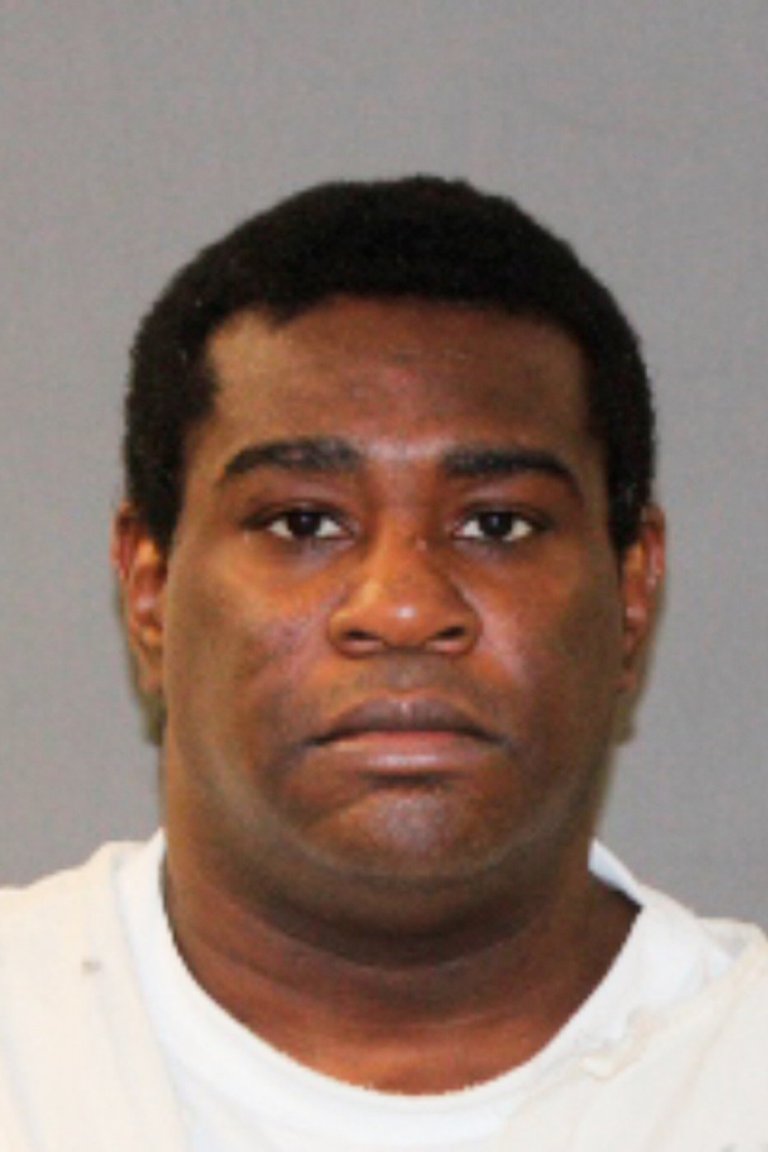Texas set to execute man for fatally shooting a convenience store clerk during robbery in 2000 | iNFOnews.ca