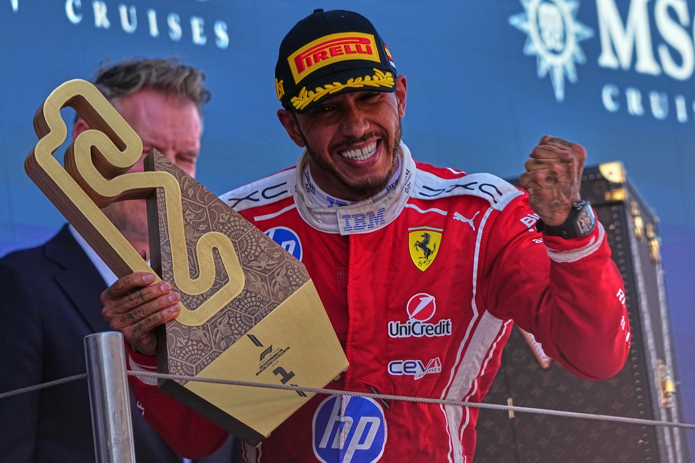 Hamilton celebrates 1st victory with Ferrari after winning Barcelona GP as Antonelli breaks down | iNFOnews.ca Hamilton celebrates 1st victory with Ferrari after winning Barcelona GP as Antonelli breaks down | iNFOnews.ca