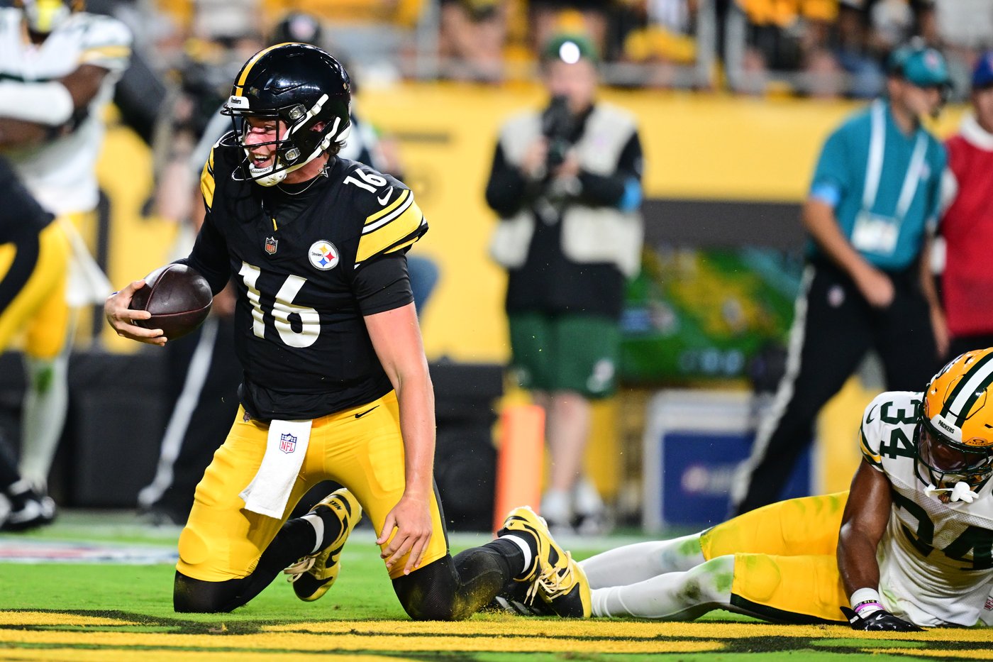 Rookie Drew Allar has 2 TD passes, 1 TD run as Steelers beat Packers 28-9 in preseason opener | iNFOnews.ca