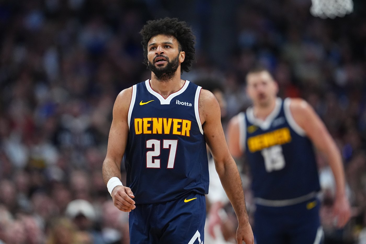 Murray has 53 points and Jokic a huge triple-double to lift the Nuggets over the Mavs, 142-135 | iNFOnews.ca