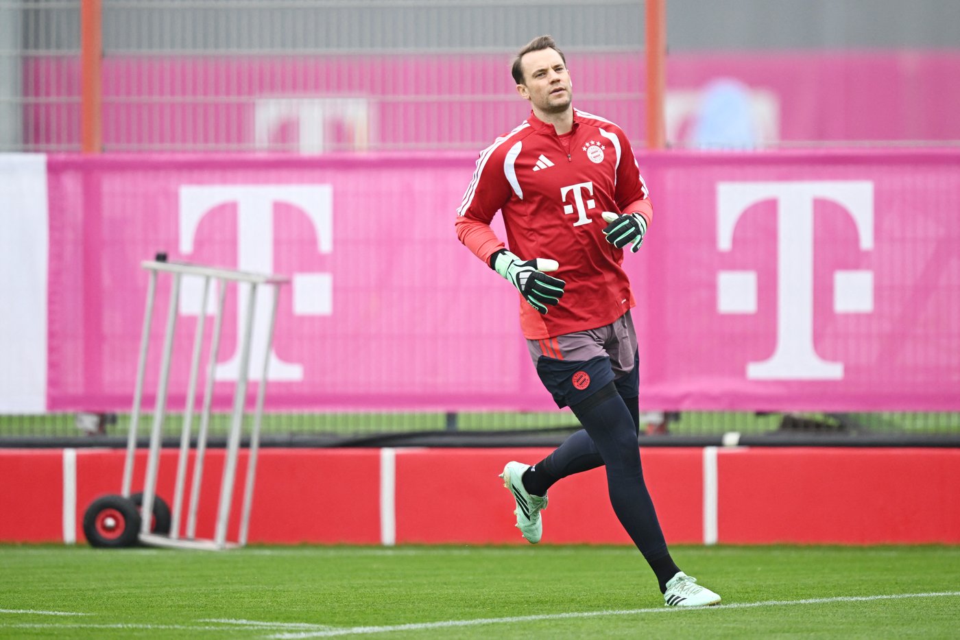 Bayern coach Kompany doubtful for Arsenal game in Champions League | iNFOnews.ca
