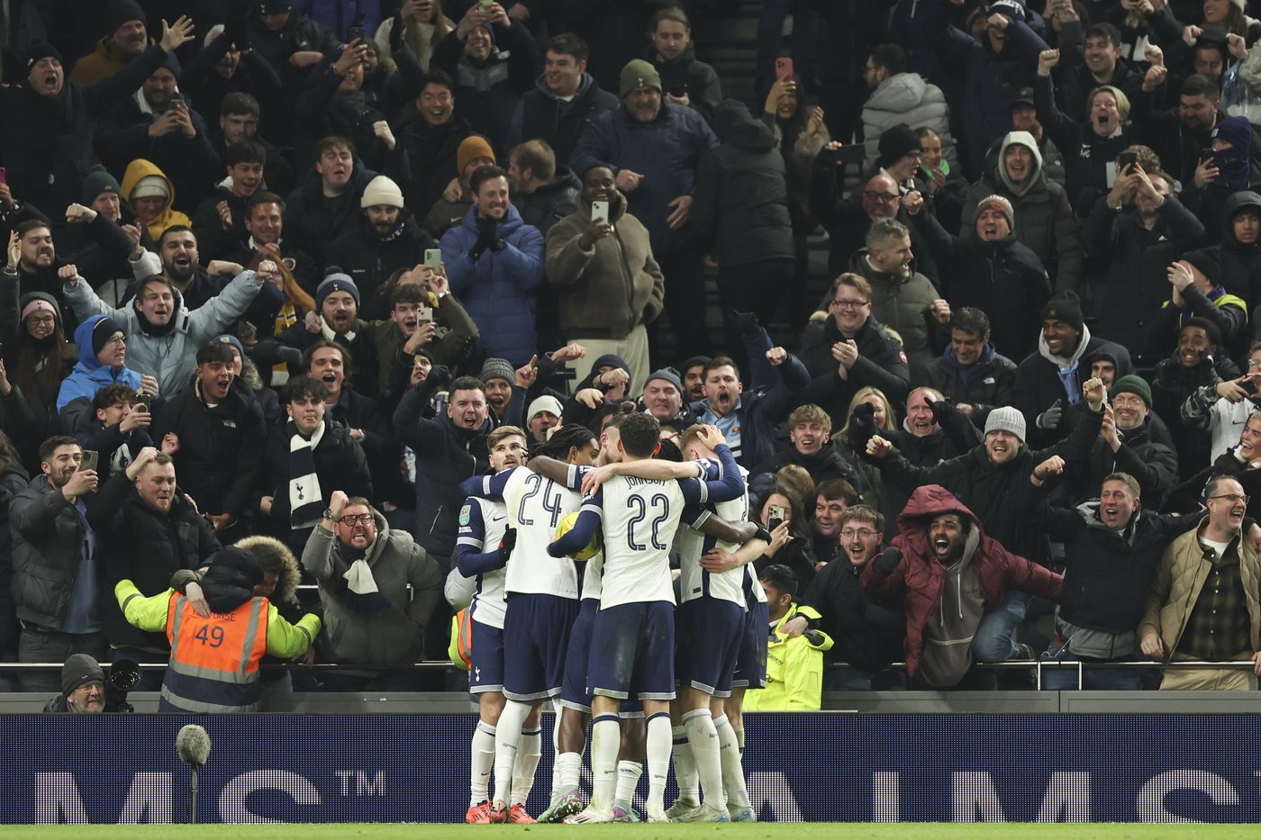 Tottenham beats Liverpool 1-0 in English cup semis after a serious injury and in-stadium ref call | iNFOnews.ca