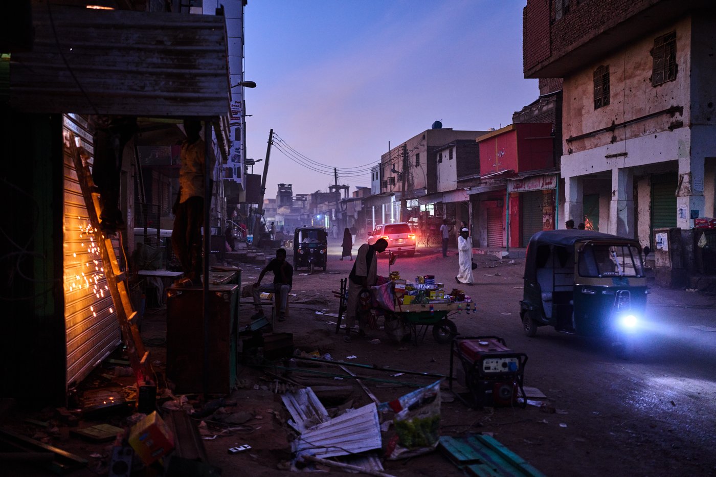 Photos of daily life in Sudan as war enters its fourth year | iNFOnews.ca