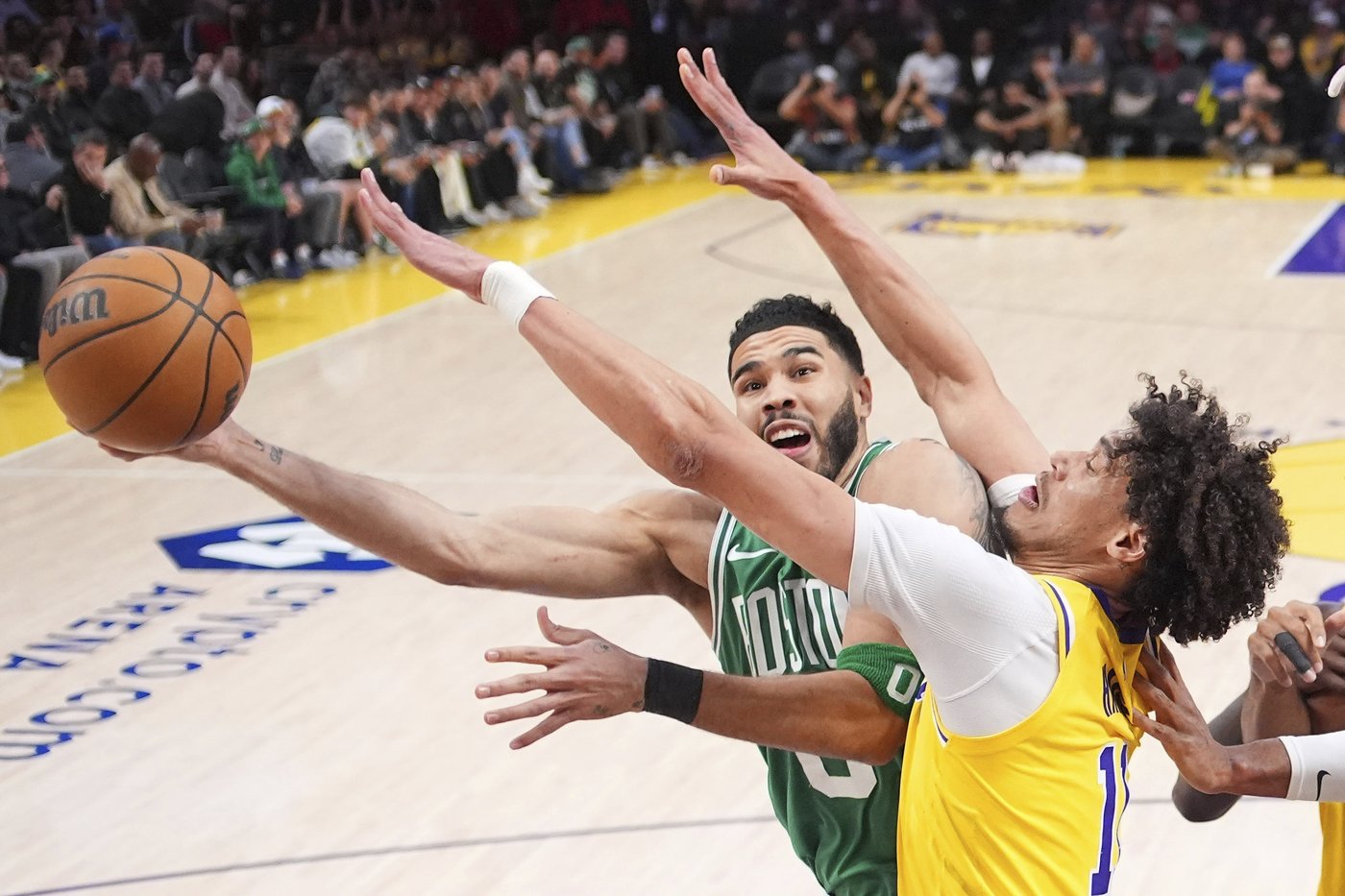 Anthony Davis, Austin Reaves propel Lakers to 117-96 victory over Celtics | iNFOnews.ca Anthony Davis, Austin Reaves propel Lakers to 117-96 victory over Celtics | iNFOnews.ca