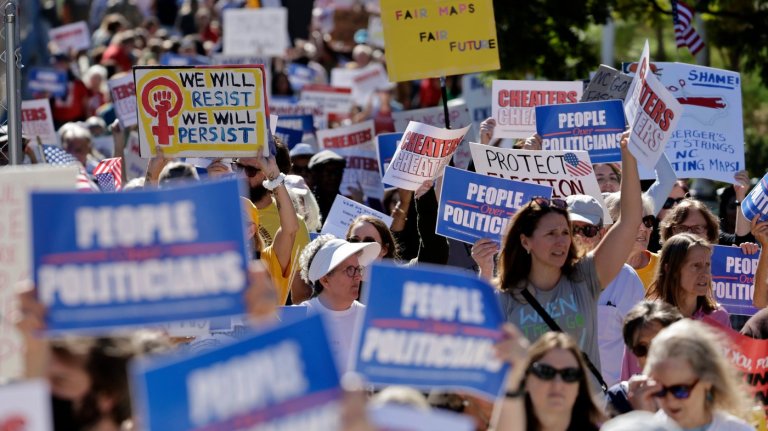 What to know about redistricting efforts across US at Trump's prodding | iNFOnews.ca