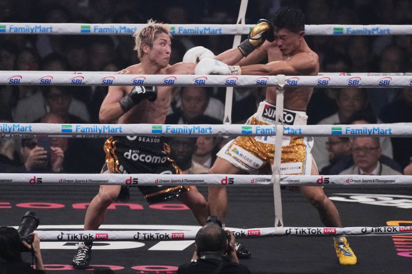 Naoya Inoue beats Junto Nakatani by unanimous decision in Tokyo to retain super-bantamweight belts | iNFOnews.ca