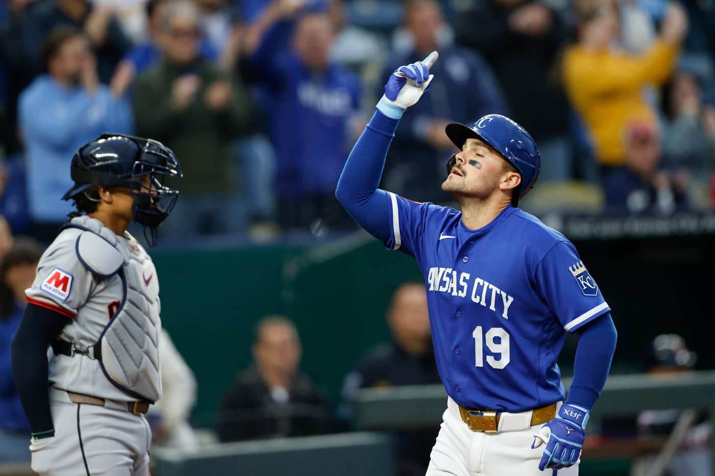Massey’s go-ahead 2-run homer lifts Royals past Guardians 5-3 for their fifth straight win | iNFOnews.ca