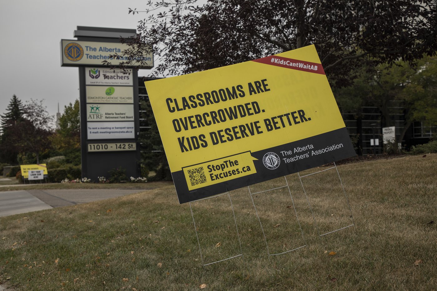 Alberta teachers reject government request to end strike and enter mediation | iNFOnews.ca Alberta teachers reject government request to end strike and enter mediation | iNFOnews.ca