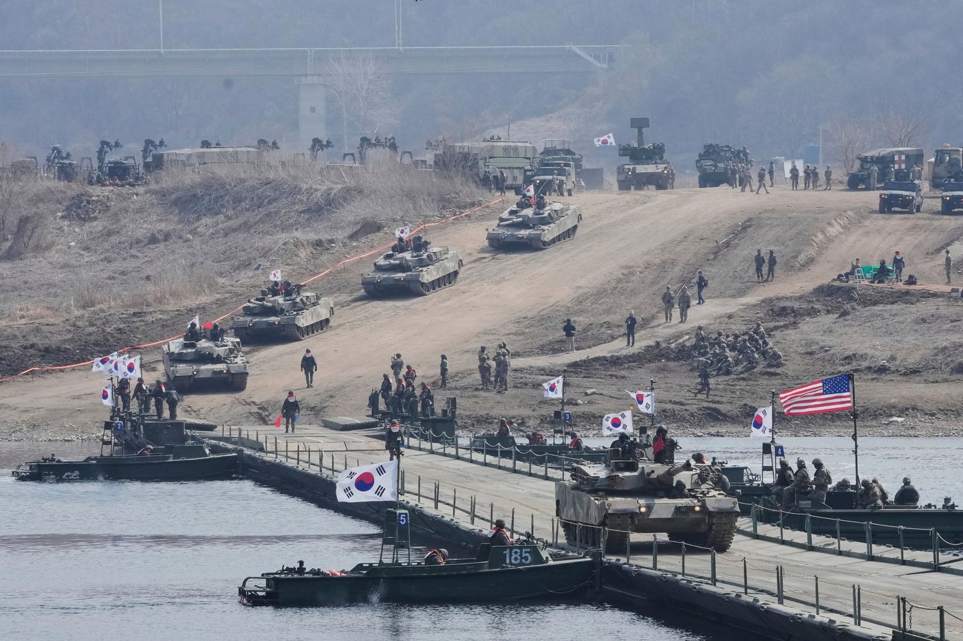 Top Russian official meets North Korea's Kim and thanks him for support in Ukraine war | iNFOnews.ca