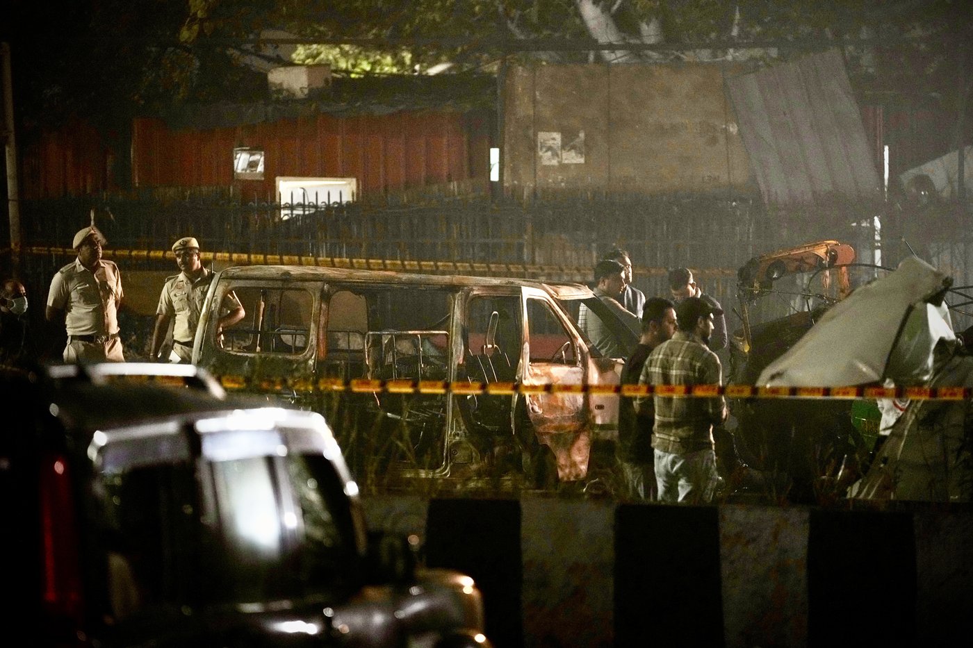 Car blast near New Delhi's historic Red Fort kills at least 8 people, India's police say | iNFOnews.ca