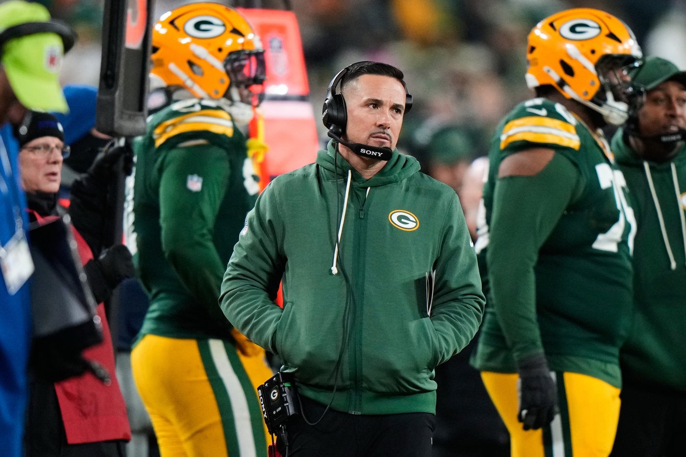 The Packers won't have a long playoff run if teams keep running all over them | iNFOnews.ca