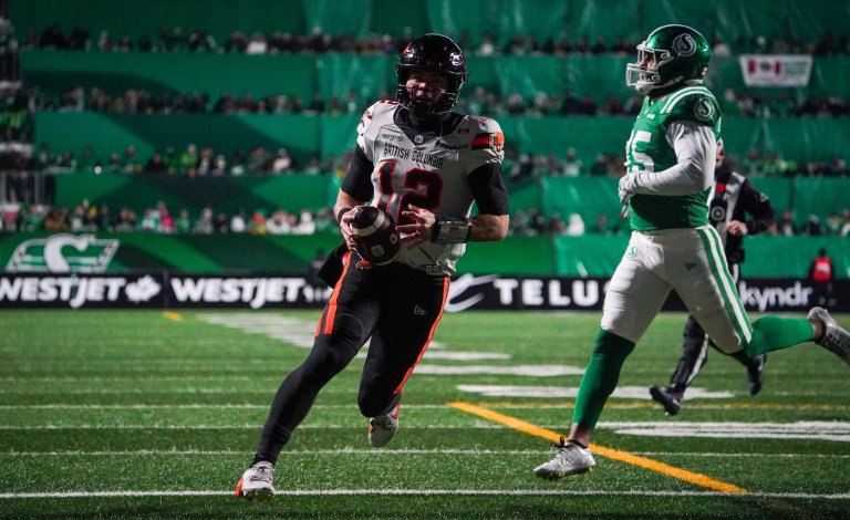 Roughriders score late TD to edge Lions 24-21, punch ticket to Grey Cup | iNFOnews.ca