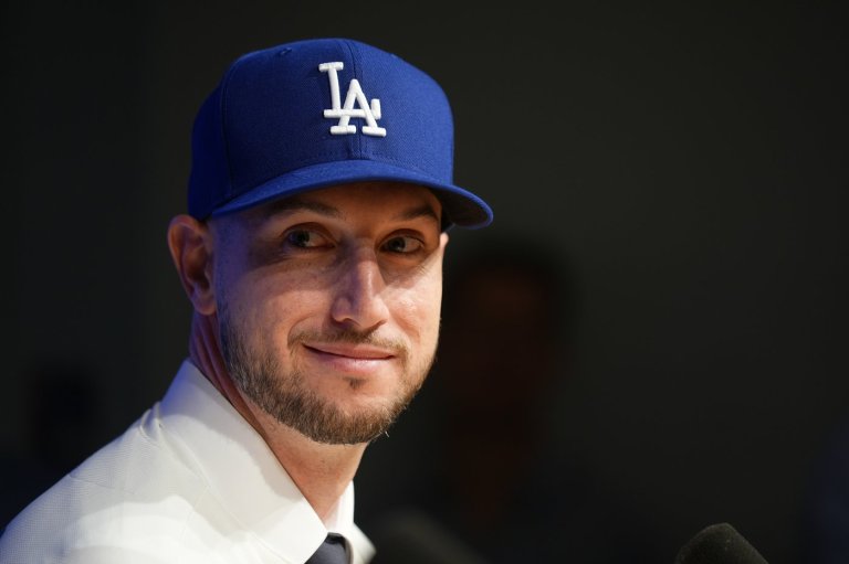 Kyle Tucker joins Dodgers with $240M deal, eyes LA's third straight World Series championship | iNFOnews.ca