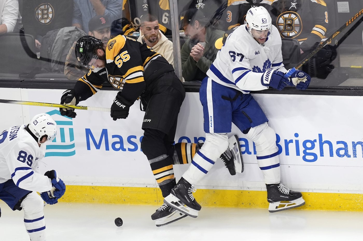 Marchand gets 1st goal of season in OT to lift Bruins to 4-3 win over Maple Leafs | iNFOnews.ca Marchand gets 1st goal of season in OT to lift Bruins to 4-3 win over Maple Leafs | iNFOnews.ca