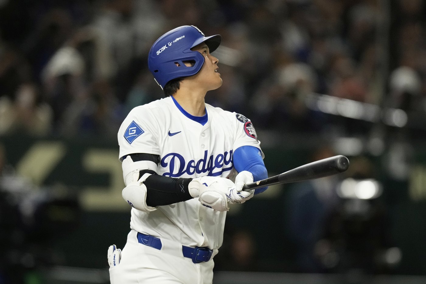 Ohtani hits solo HR in return to Japan, leading Dodgers' powerful offense to 6-3 win over the Cubs | iNFOnews.ca Ohtani hits solo HR in return to Japan, leading Dodgers' powerful offense to 6-3 win over the Cubs | iNFOnews.ca