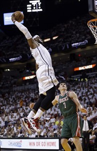 James scores 27 on only 11 shots, and Heat top Bucks 110-87 in Game 1 | iNFOnews.ca