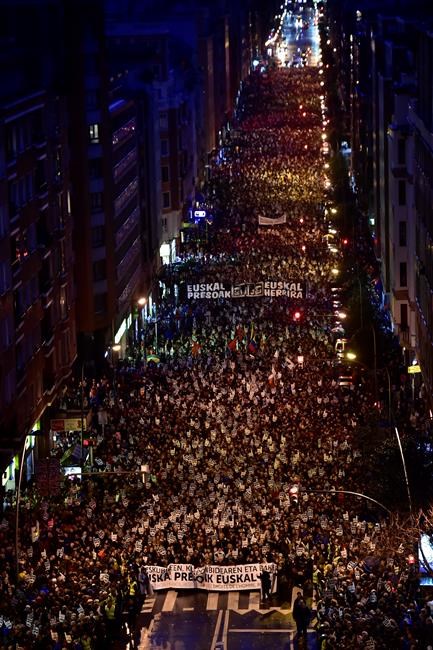 Thousands protest Spain's dispersion policy for ETA inmates | iNFOnews.ca