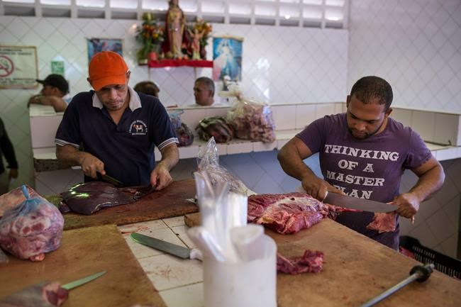 Presidential standoff may worsen Venezuelans' misery | iNFOnews.ca Presidential standoff may worsen Venezuelans' misery | iNFOnews.ca