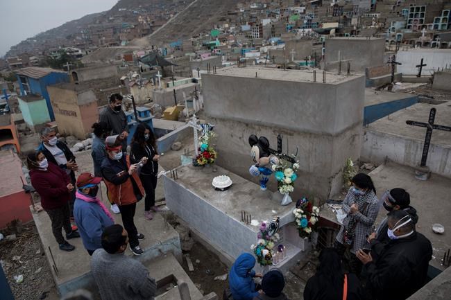 In Peru, virus erodes centuries-old burial traditions | iNFOnews.ca In Peru, virus erodes centuries-old burial traditions | iNFOnews.ca