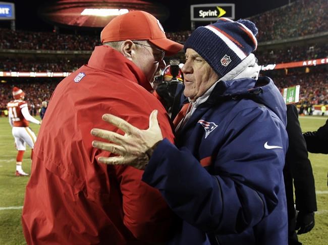 Patriots make 3rd straight Super Bowl, beat Chiefs 37-31 OT | iNFOnews.ca
